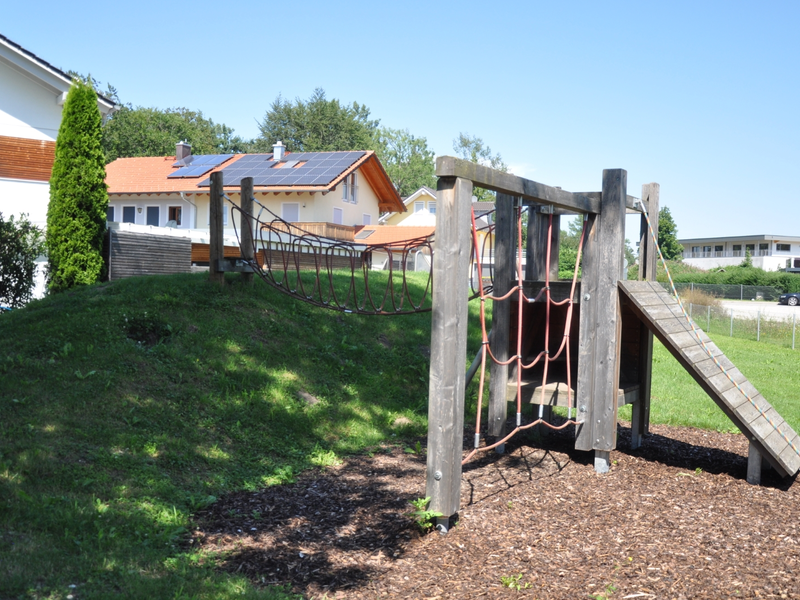 Spielplatz Spielgeräte Willing Aiblinger Straße