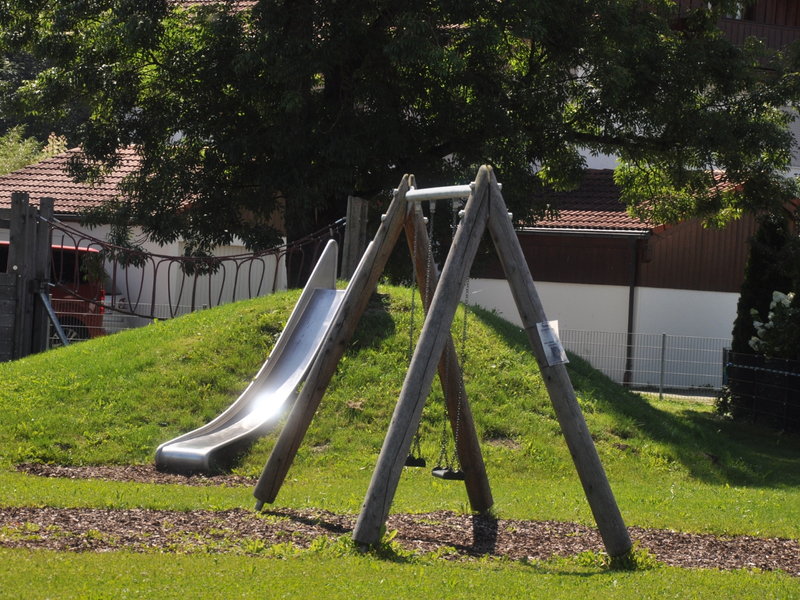 Spielplatz Spielgeräte Willing Aiblinger Straße