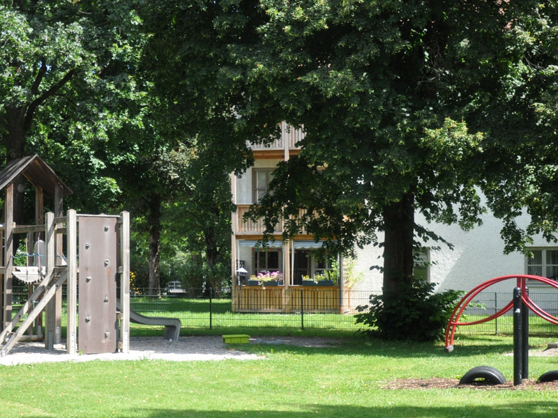 Spielplatz Spielgeräte Marienbaderstraße Bad Aibling