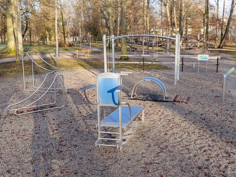 Outdoor Fitness, Fitnessgeräte im Kurpark Bad Aibling